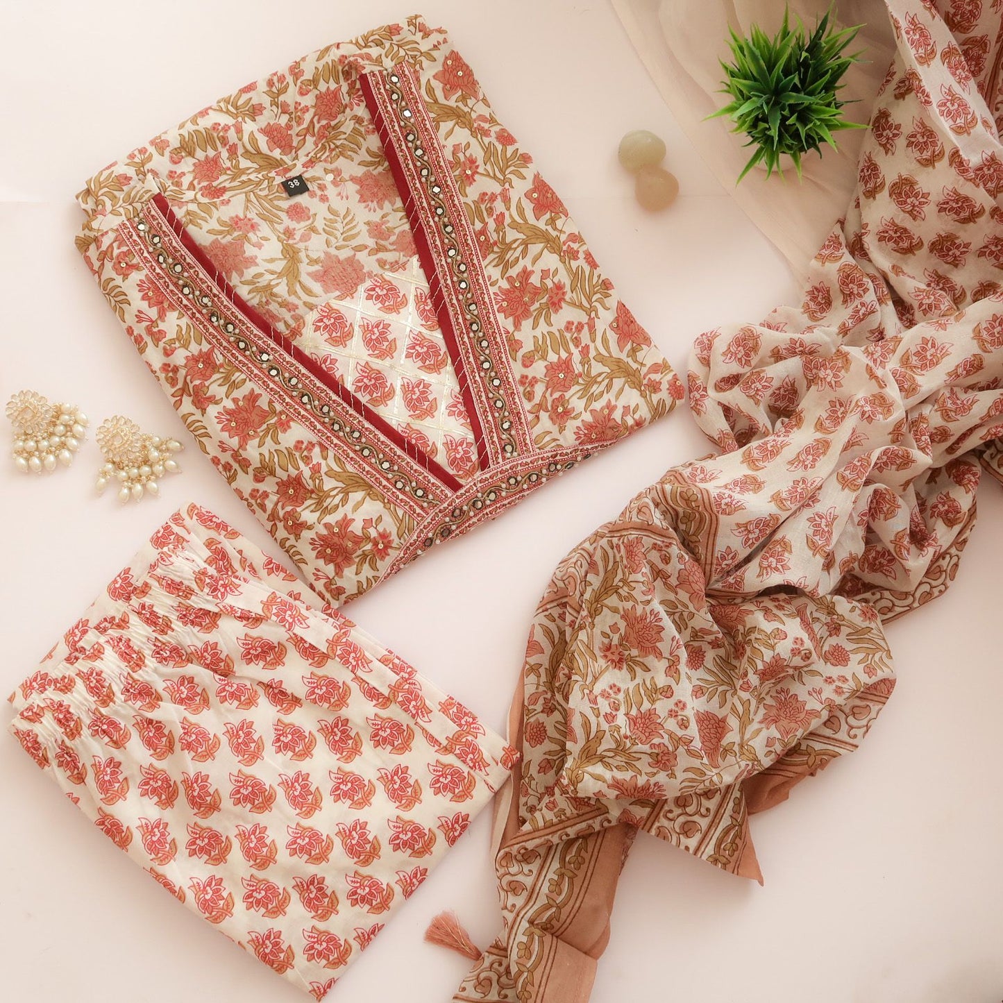 Refreshing Nalini Soft Cotton Suit Set